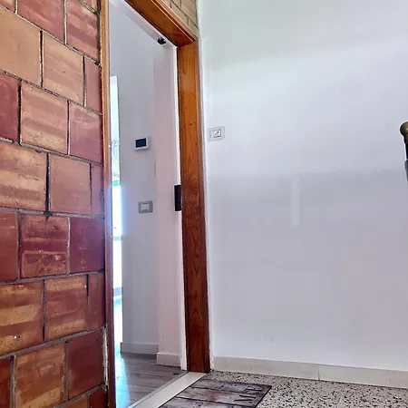 Domus Mathera Apartment *